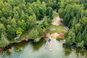 TURTLE LAKE BEACH HOUSE